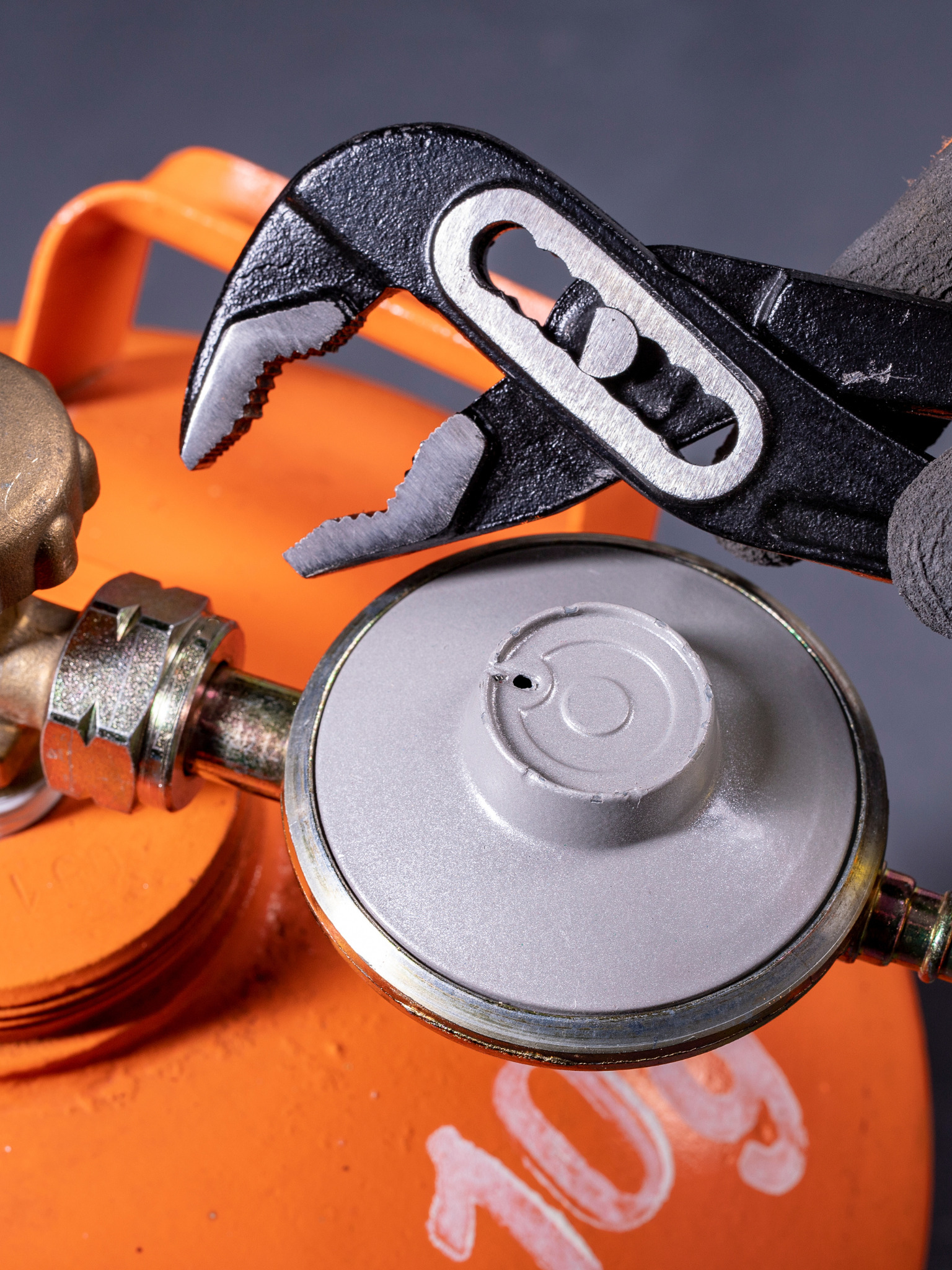 gas safe registered engineer near me Deal, CT14